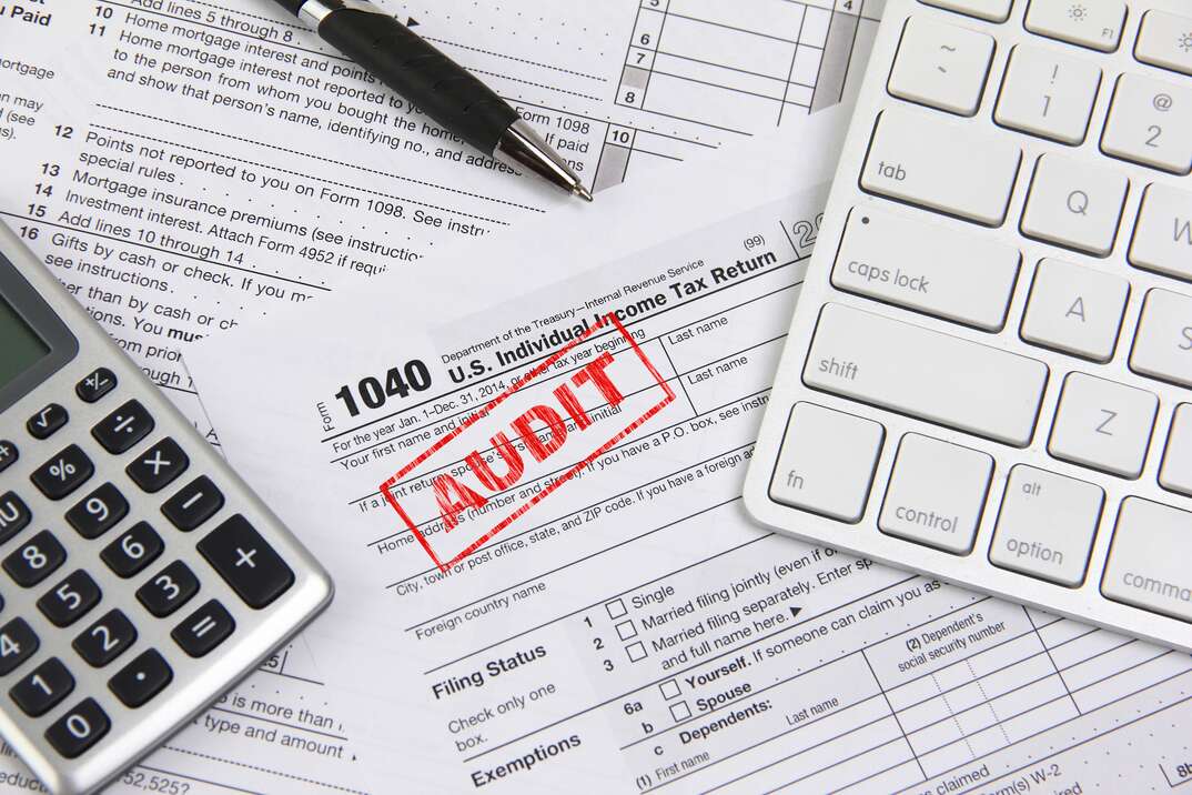 Concept for filing online taxes and being audited