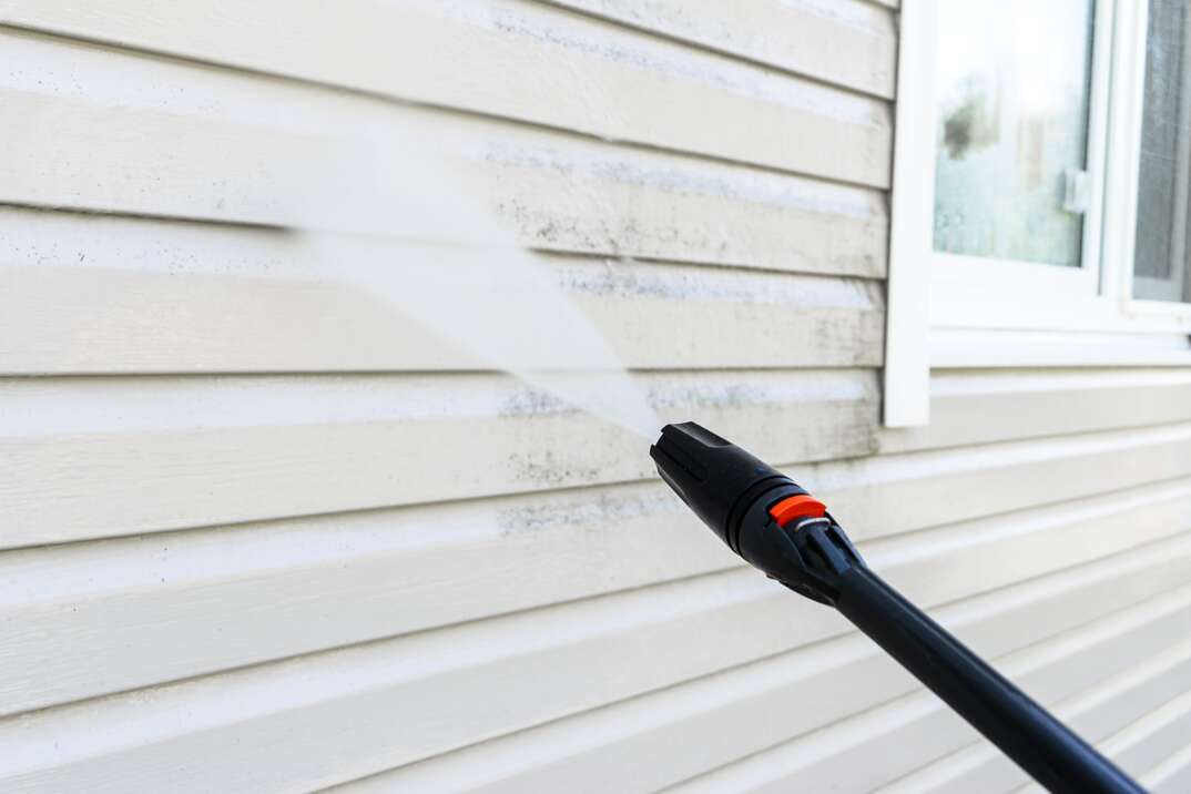 Vinyl deals siding cleaner