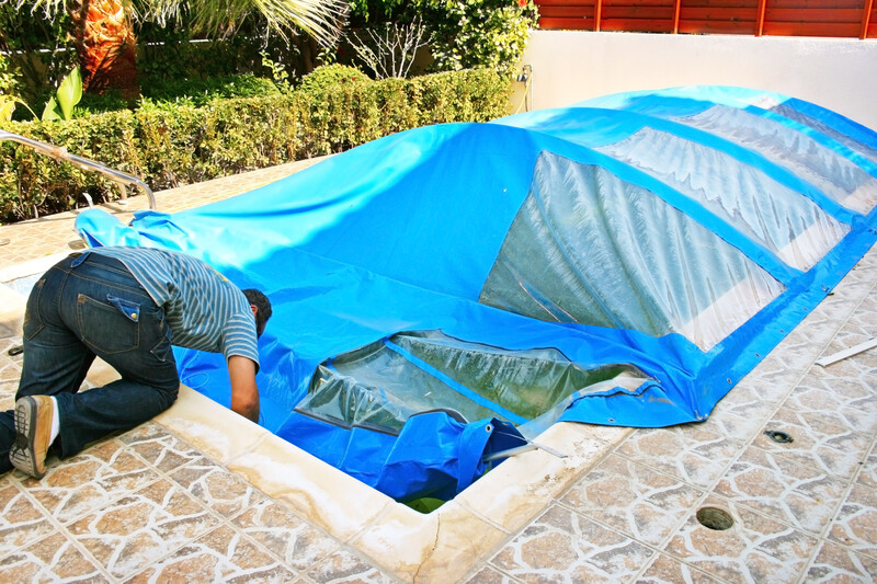 Swimming pool service in winter.