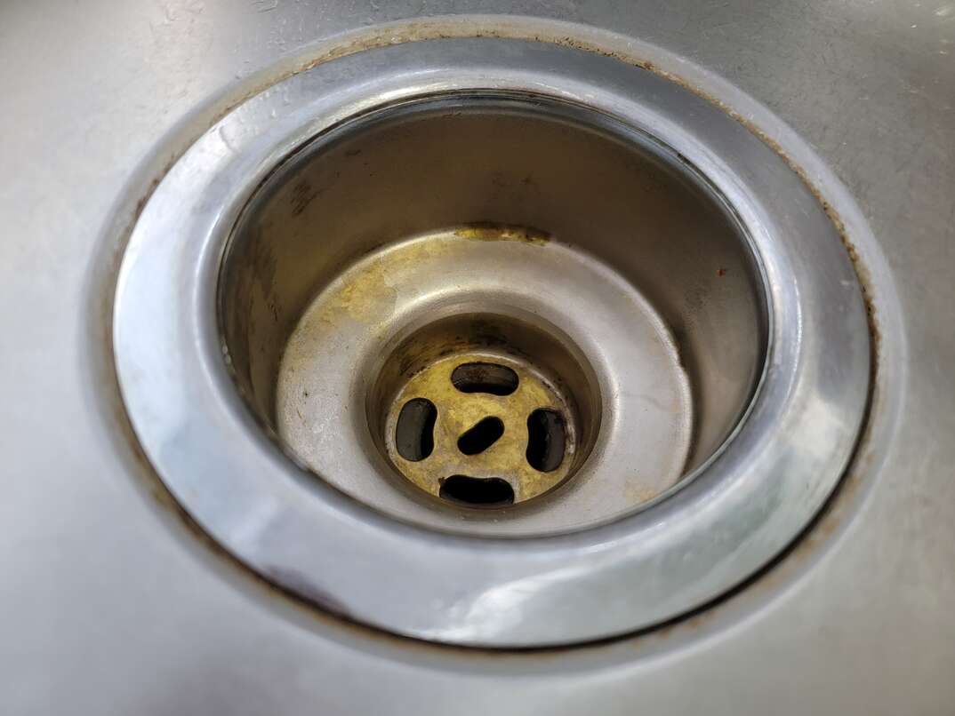 bathroom sink flange rust