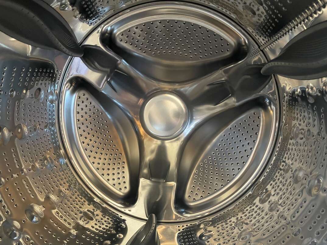 How to Clean the Inside of a Washing Machine