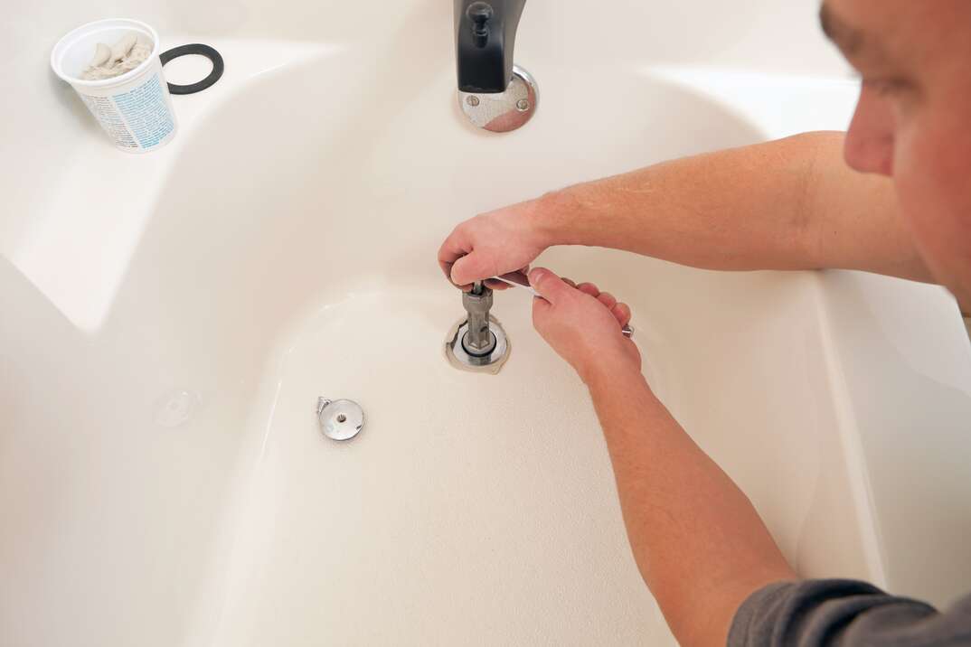 Replace Or Install A Bathtub Drain, What To Use Seal Bathtub Drain