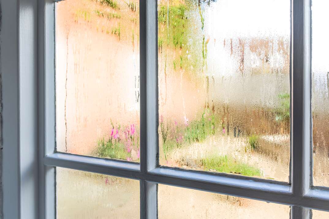 Condensation on old window panes