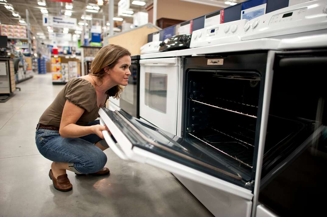 shopping for a new kitchen stove