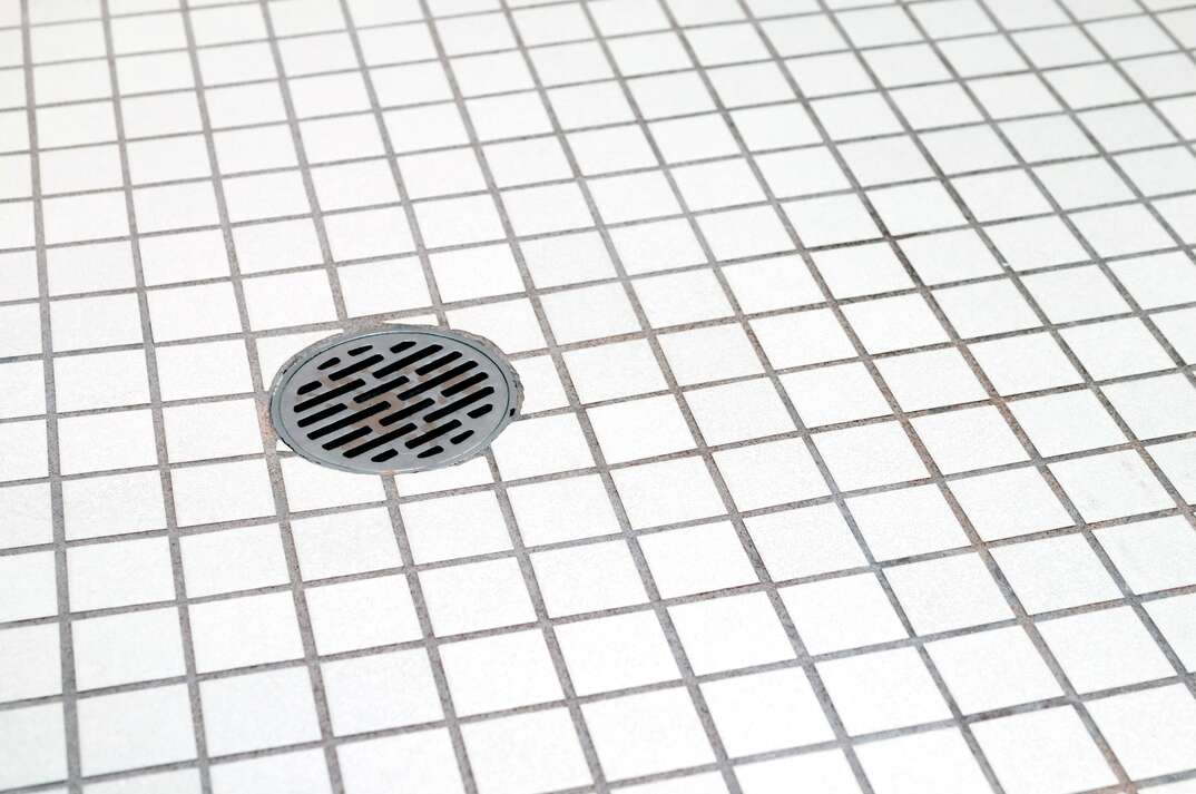 5 Easy Ways to Unclog Your Shower Drain, 2023