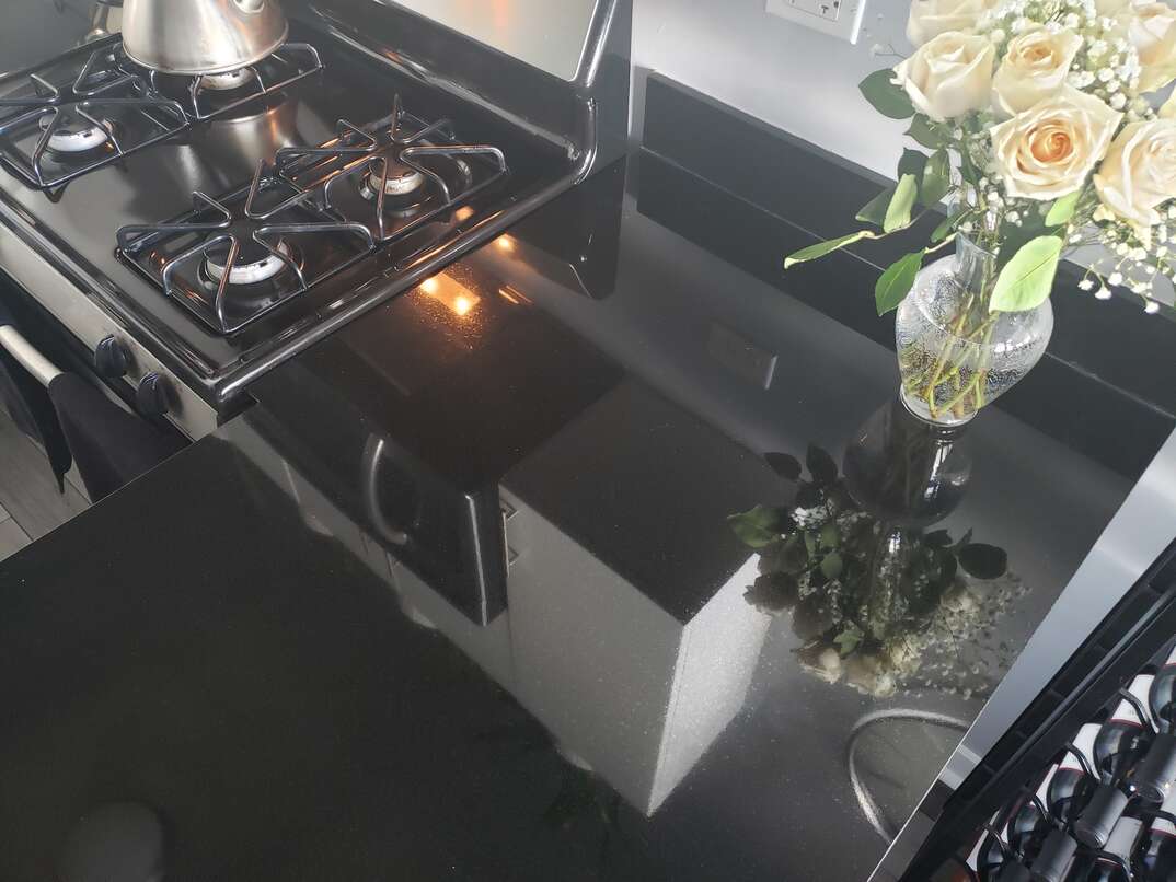 shiny black granite countertop