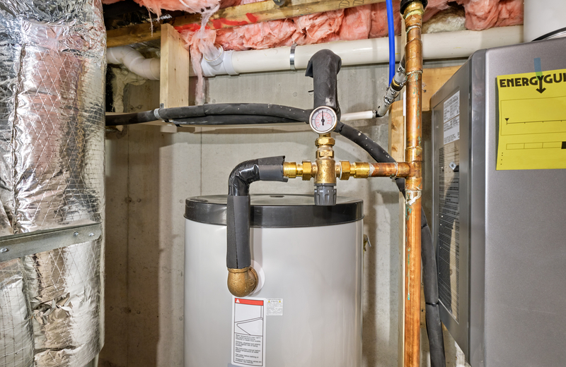 Thermostatic mixing valve