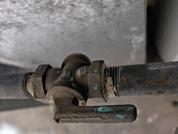 How Do You Turn a Home Gas Shutoff Valve? Quick & Safe Guide