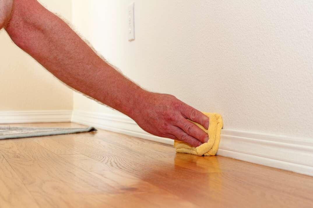 Baseboard Cleaner: Cleaning Has Never Been Easier With These Tools