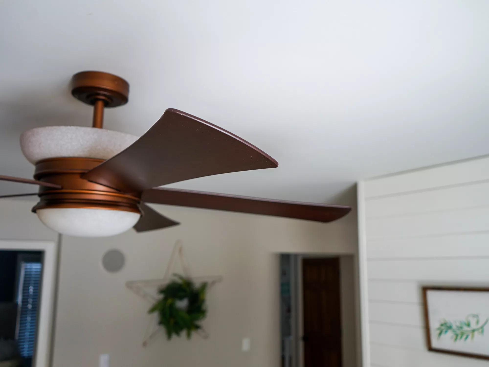 How To Fix A Wobbly Ceiling Fan